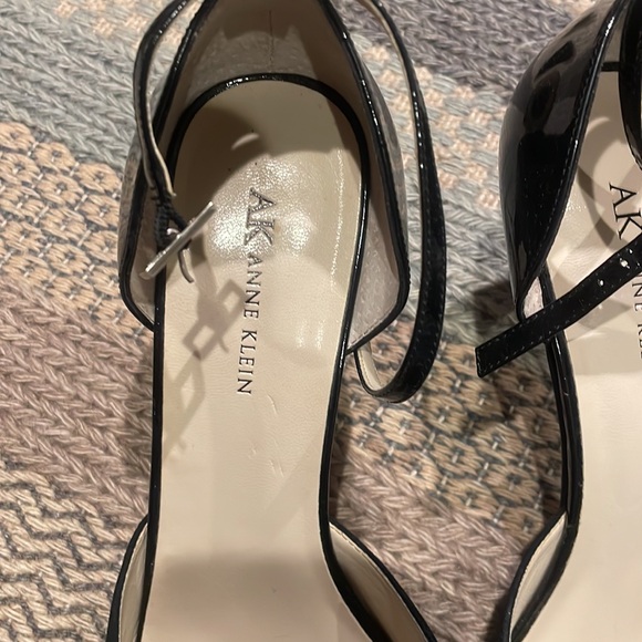 Anne Klein Heels - Picture 3 of 5